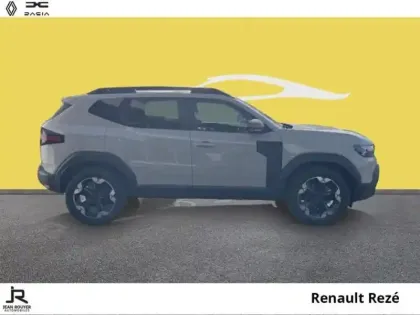 Photo 27 Dacia Duster  1.6 hybrid 140ch Extreme
