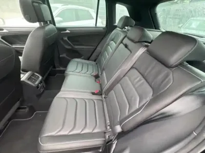 Photo 11 Volkswagen Tiguan  1.4 eHybrid 245ch R-Line Exclusive DSG6