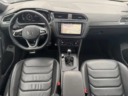 Photo 7 Volkswagen Tiguan  1.4 eHybrid 245ch R-Line Exclusive DSG6