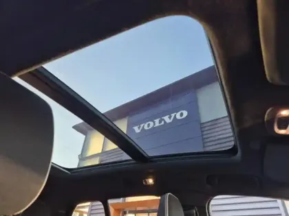 Photo 14 Volvo Xc40  T5 Recharge 180 + 82ch Ultimate DCT 7