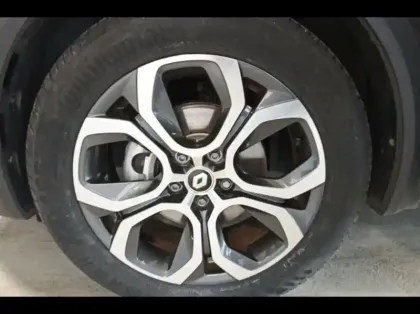 Photo 12 Renault Captur  1.6 E-Tech hybride 145ch Intens -21