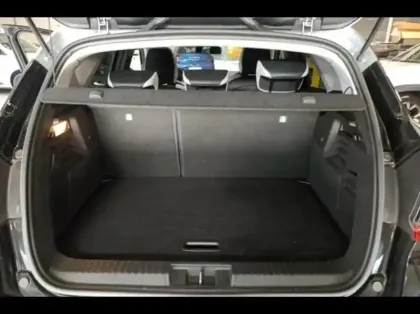 Photo 11 Renault Captur  1.6 E-Tech hybride 145ch Intens -21