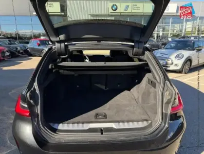 Photo 13 BMW Serie 3 Série 3 Touring 330eA 292ch M Sport Sieges chauf GPS Camera Carplay