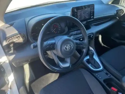 Photo 14 Toyota Yaris  116h Dynamic 5p MY22