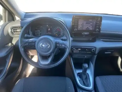 Photo 11 Toyota Yaris  116h Dynamic 5p MY22