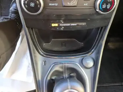 Photo 12 Ford Puma  1.0 Flexifuel 125ch S&S mHEV Titanium