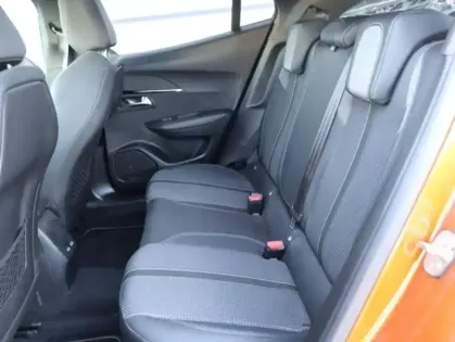 Photo 9 Peugeot 2008  1.2 PureTech 130ch S&S GT