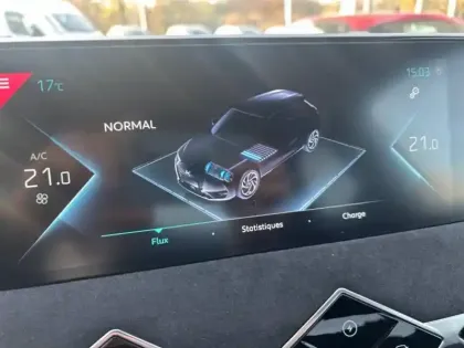 Photo 10 DS DS 3  Crossback E-Tense Performance Line + 4cv