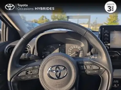 Photo 4 Toyota Yaris  116h Dynamic 5p MY22