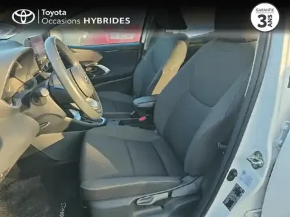 Photo 2 Toyota Yaris  116h Dynamic 5p MY22