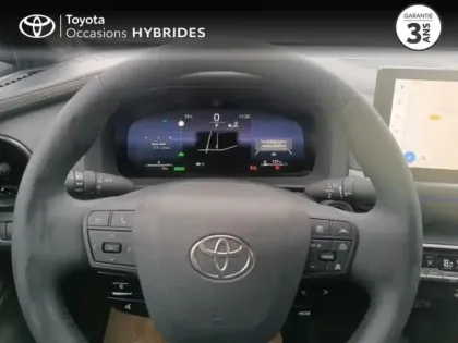 Photo 12 Toyota C-HR  1.8 Hybride 140ch Collection MY25
