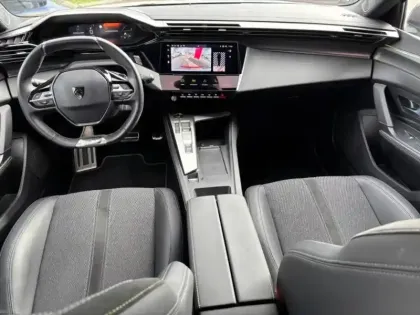 Photo 12 Peugeot 308  SW 1.5 BlueHDi 130ch S&S GT EAT8