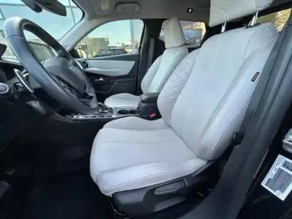 Photo 6 DS DS 3  Crossback PureTech 155ch Grand Chic Automatique 114g