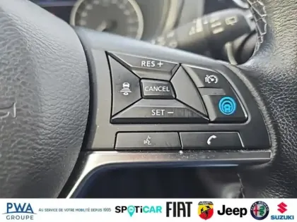 Photo 13 Nissan Juke  1.6 Hybrid 143ch Première Edition 2022.5