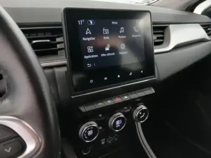 Photo 14 Renault Captur  1.6 E-Tech hybride 145ch Intens -21