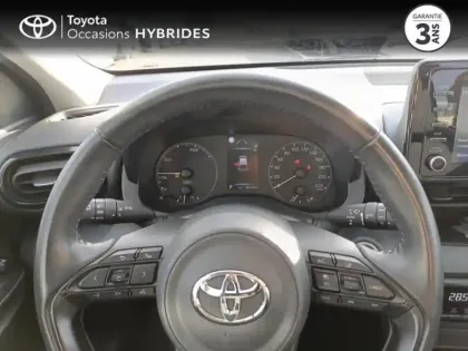 Photo 4 Toyota Yaris  116h Dynamic 5p MY22