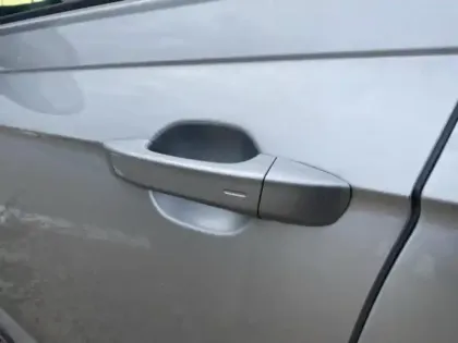 Photo 5 Volkswagen Taigo  1.0 TSI 116ch VW Edition DSG7