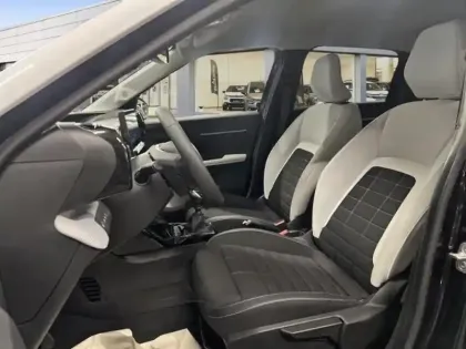 Photo 23 Citroën C3  1.2 Turbo 100ch MAX