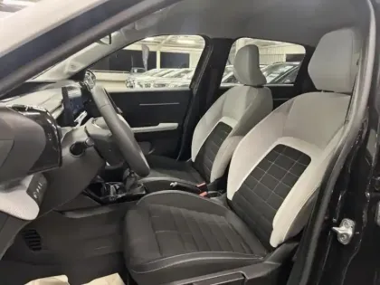 Photo 26 Citroën C3  1.2 Turbo 100ch MAX