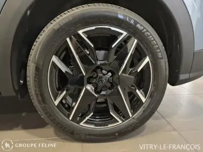 Photo 10 Peugeot 3008  1.2 Hybrid 145ch GT e-DCS6