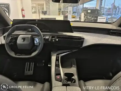 Photo 7 Peugeot 3008  1.2 Hybrid 145ch GT e-DCS6