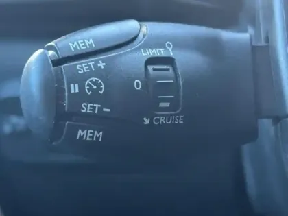 Photo 12 Citroën C3  1.2 PureTech 83ch S&S YOU!