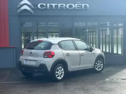 Photo 6 Citroën C3  1.2 PureTech 83ch S&S YOU!