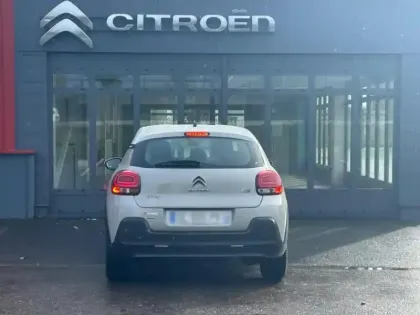 Photo 4 Citroën C3  1.2 PureTech 83ch S&S YOU!