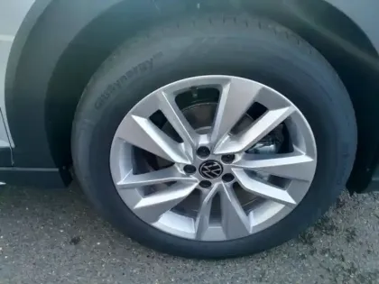 Photo 4 Volkswagen Taigo  1.0 TSI 116ch VW Edition DSG7