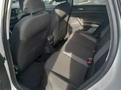 Photo 9 Volkswagen Taigo  1.0 TSI 116ch VW Edition DSG7