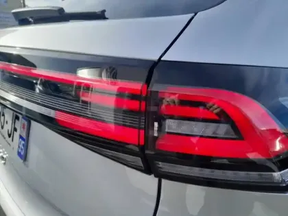 Photo 6 Volkswagen Taigo  1.0 TSI 116ch VW Edition DSG7