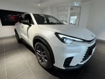 Photo 1 Lexus Lbx  1.5 136ch Business 2WD