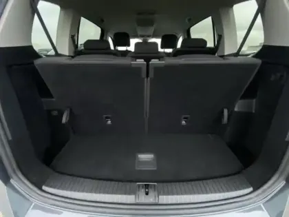 Photo 9 Volkswagen Touran  2.0 TDI 122ch Life Plus 7 places