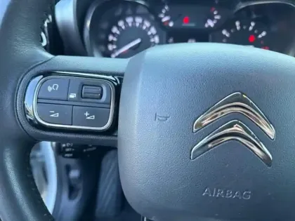 Photo 12 Citroën C3 Aircross  PureTech 110ch S&S Feel