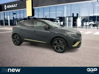 Photo 6 Renault Captur  1.6 E-Tech hybride 145ch Engineered