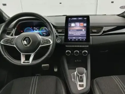 Photo 12 Renault Captur  1.6 E-Tech hybride 145ch Engineered