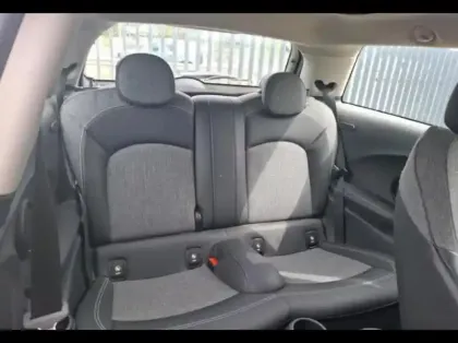 Photo 4 Mini Mini  Cooper 136ch  Edition Greenwich