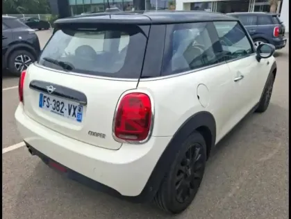 Photo 1 Mini Mini  Cooper 136ch  Edition Greenwich
