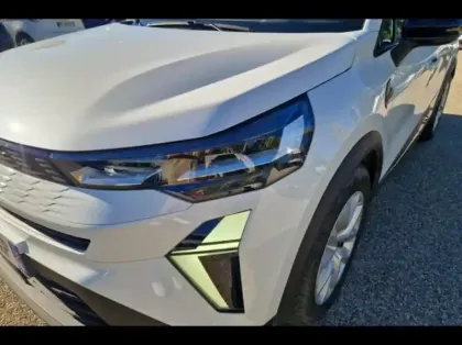 Photo 14 Renault Symbioz  1.6 E-Tech full hybrid 145ch Evolution