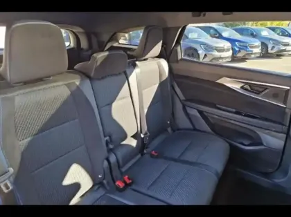 Photo 10 Renault Espace  1.2 E-Tech full hybrid 200ch esprit Alpine 7 places - 24