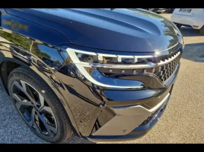 Photo 14 Renault Espace  1.2 E-Tech full hybrid 200ch esprit Alpine 7 places - 24