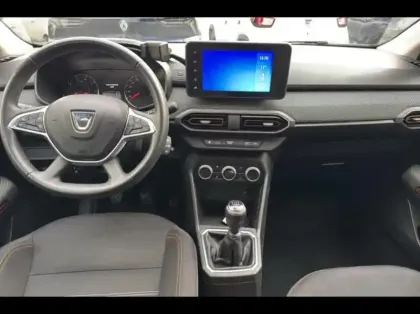 Photo 8 Dacia Sandero  1.0 TCe 90ch Stepway Confort -22