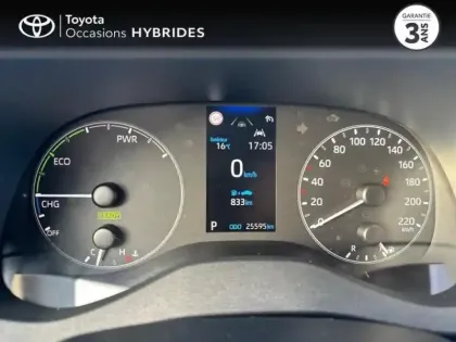 Photo 13 Toyota Yaris  Affaires 116h Dynamic Business Affaires MC24 + Programme Toyota Expérience