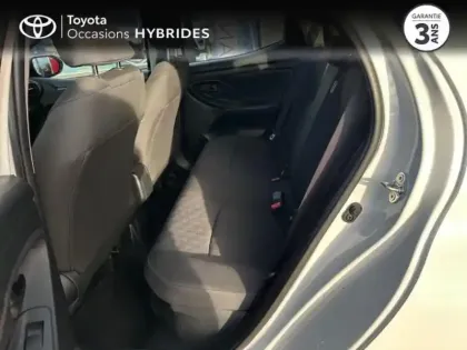 Photo 11 Toyota Yaris  Affaires 116h Dynamic Business Affaires MC24 + Programme Toyota Expérience