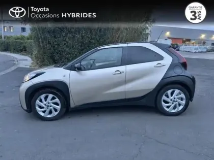 Photo 2 Toyota Aygo  X 1.0 VVT-i 72ch Design S-CVT