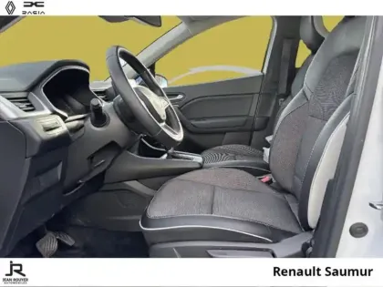 Photo 2 Renault Captur  1.6 E-Tech hybride 145ch Intens -21