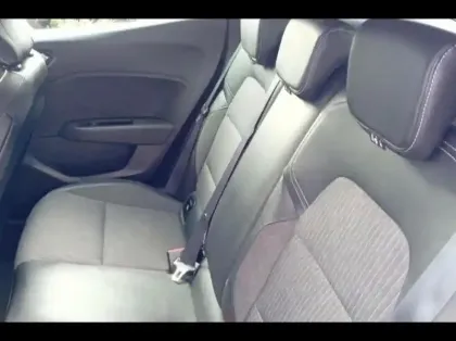 Photo 10 Renault Clio  1.5 Blue dCi 100ch Intens -21N