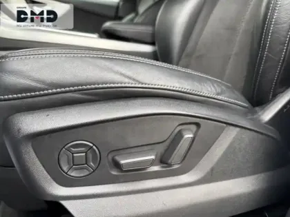 Photo 13 Audi Q7  60 TFSI e 456ch Competition quattro Tiptronic 5 places 22cv