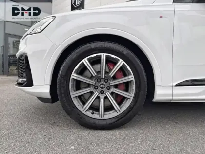 Photo 12 Audi Q7  60 TFSI e 456ch Competition quattro Tiptronic 5 places 22cv