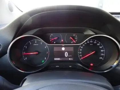 Photo 8 Opel Crossland  1.5 D 110ch Elegance